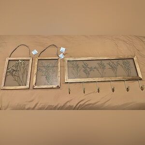 Minimalistic Hobby Lobby Dried Natural Flower Glass & Wood Art & Wall Hooks NWT